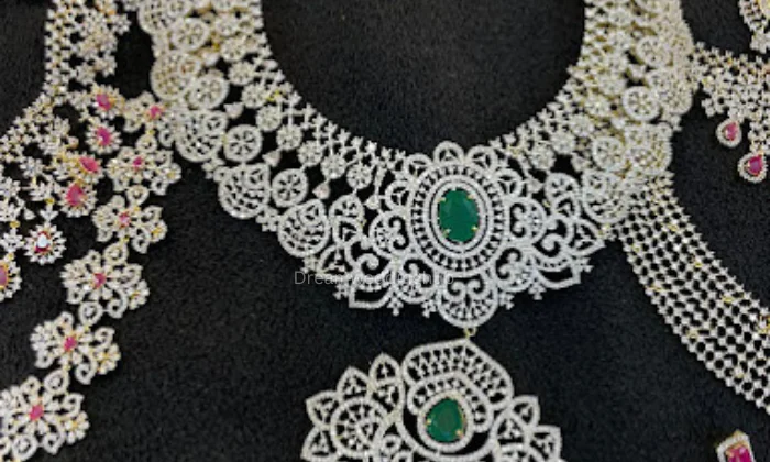 BRIDES CHOICE RENTAL JEWELLERY